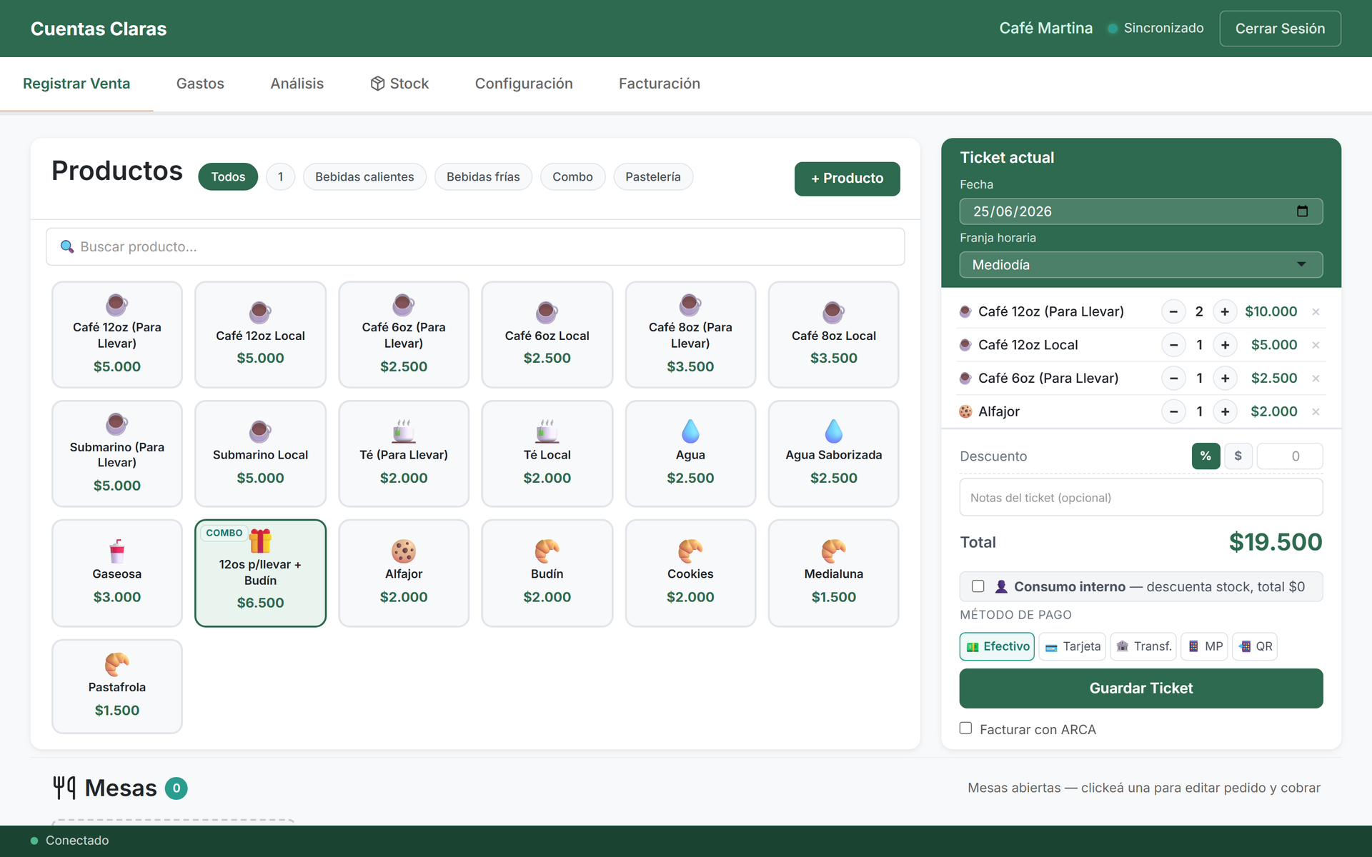 Pantalla de registrar venta con la grilla de productos y un ticket en curso con varios ítems y el total a cobrar.